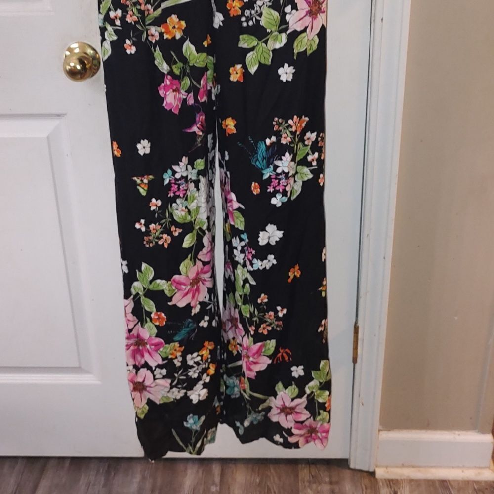 Love Fire floral long romper jumpsuit Sz M - Picture 6 of 8